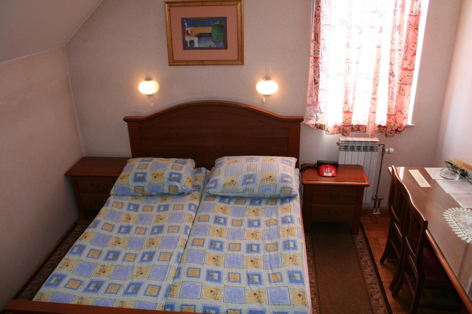 Guesthouse Janez Марібор Екстер'єр фото
