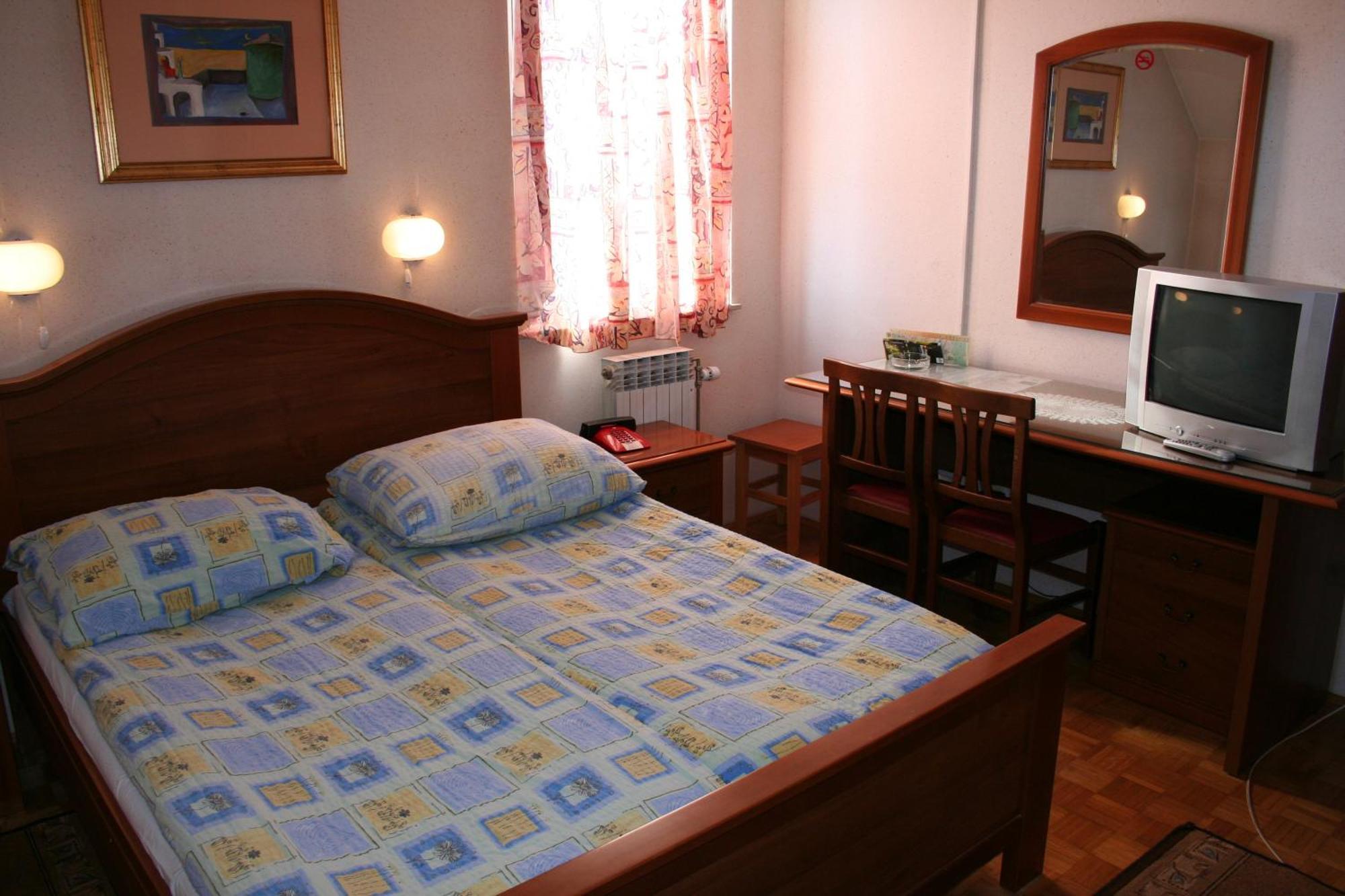 Guesthouse Janez Марібор Екстер'єр фото