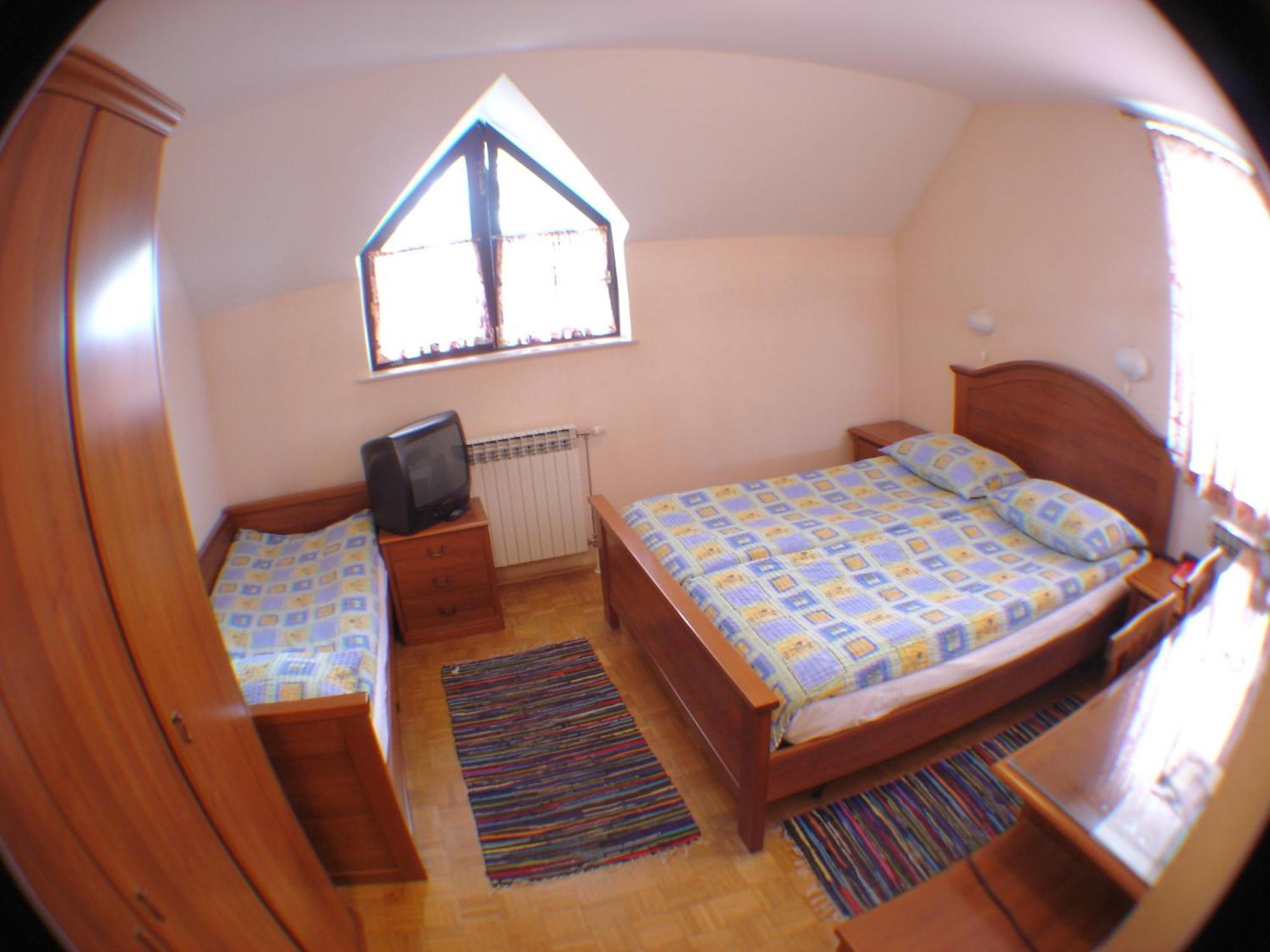 Guesthouse Janez Марібор Екстер'єр фото