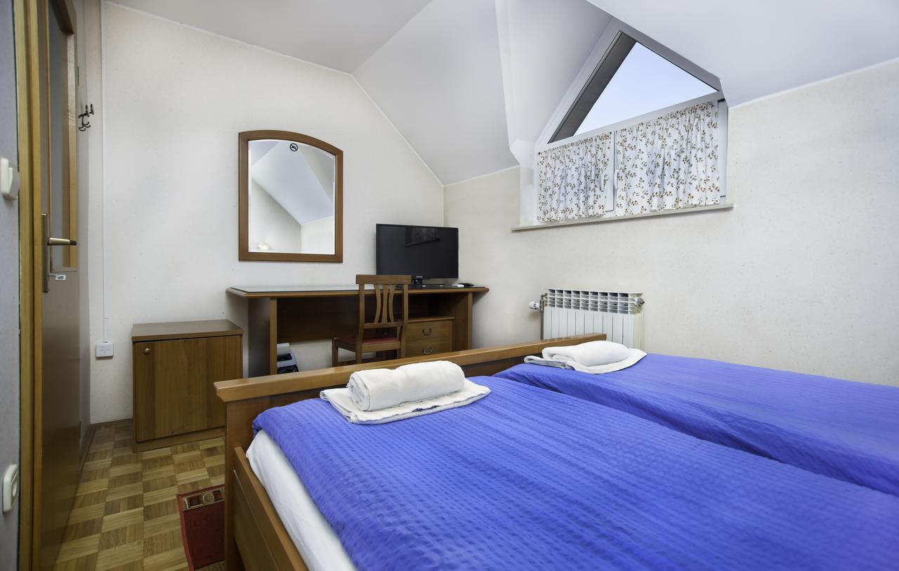 Guesthouse Janez Марібор Екстер'єр фото